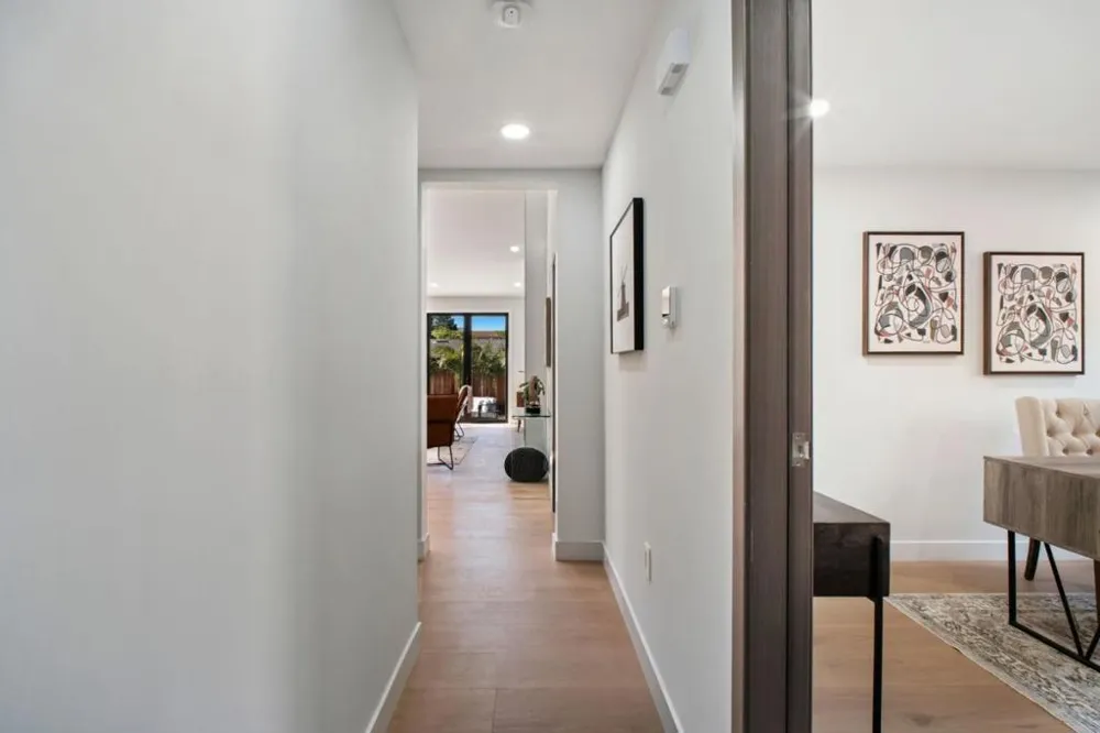 806 Emily Drive Mountain View, CA 94043