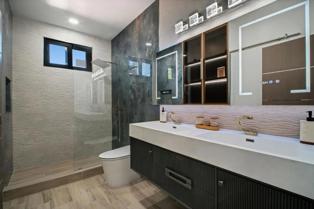 806 Emily Drive Mountain View, CA 94043