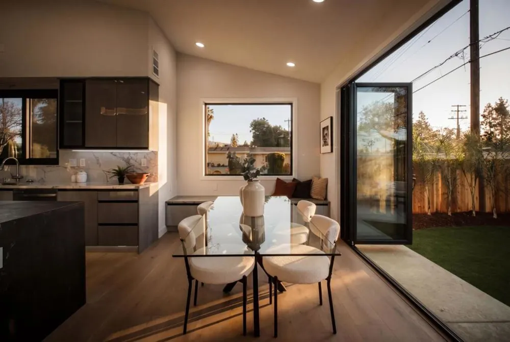 806 Emily Drive Mountain View, CA 94043
