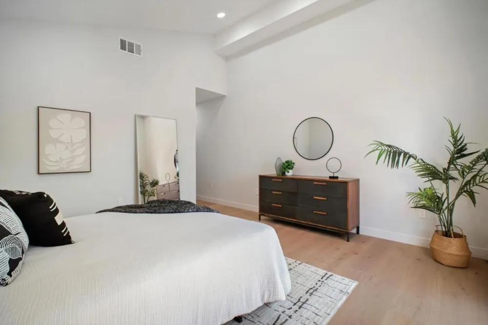 806 Emily Drive Mountain View, CA 94043