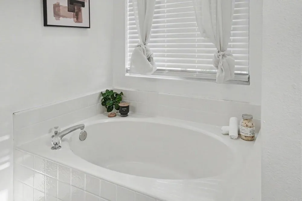 1138 Calle Dulce Chula Vista, CA 91910