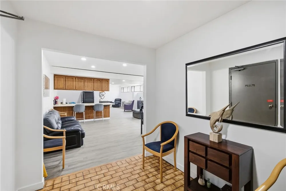 1150 W 13th Street #206 San Pedro, CA 90731