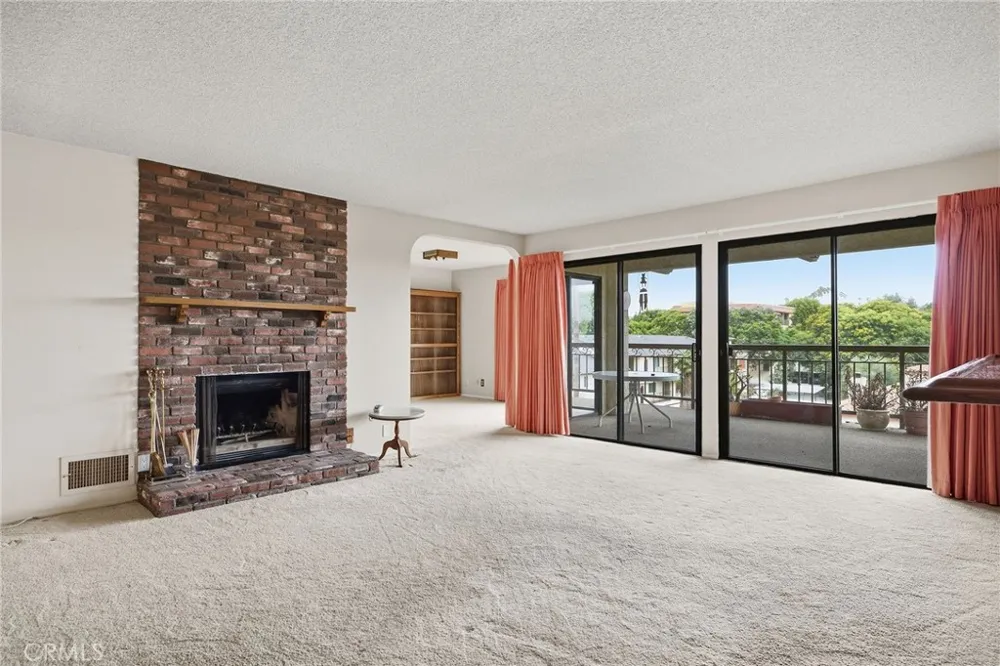 1150 W 13th Street #206 San Pedro, CA 90731