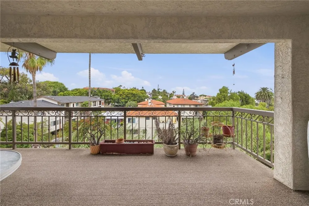 1150 W 13th Street #206 San Pedro, CA 90731