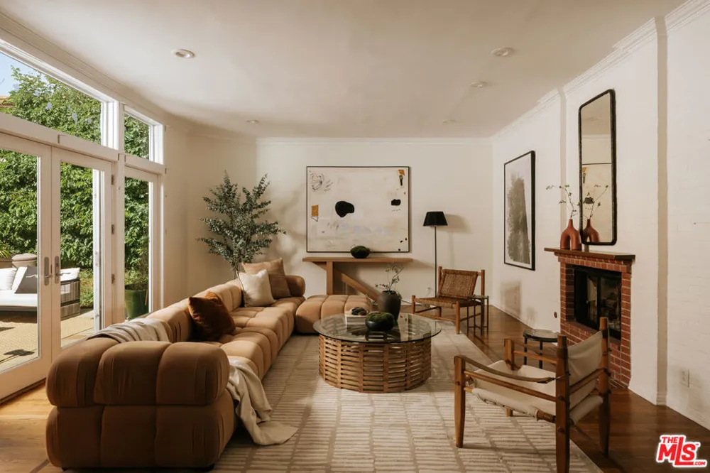 143 Marguerita Avenue Santa Monica, CA 90402