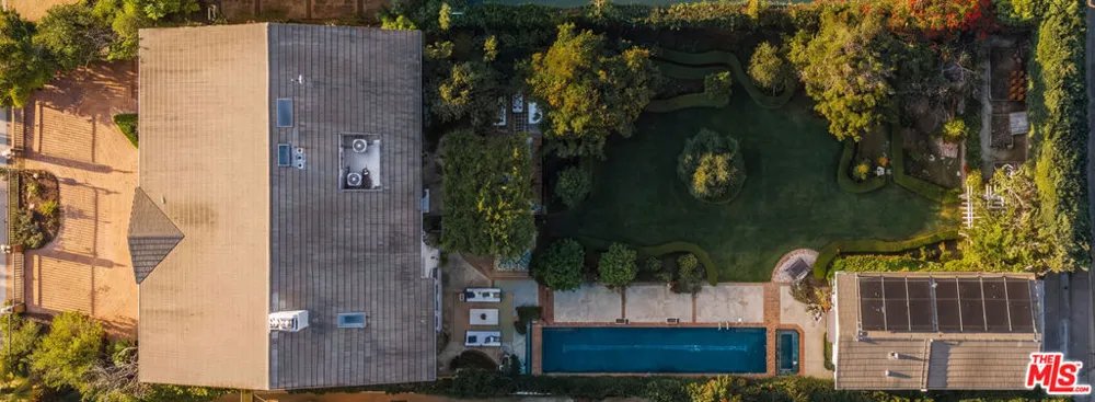 143 Marguerita Avenue Santa Monica, CA 90402