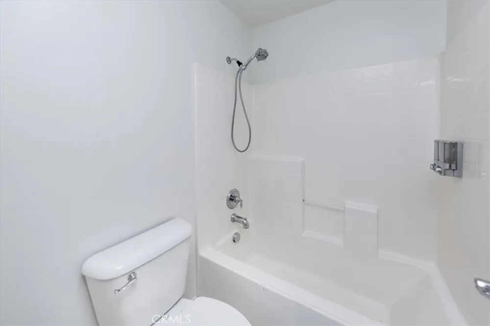 28440 Mirabelle Saugus, CA 91350