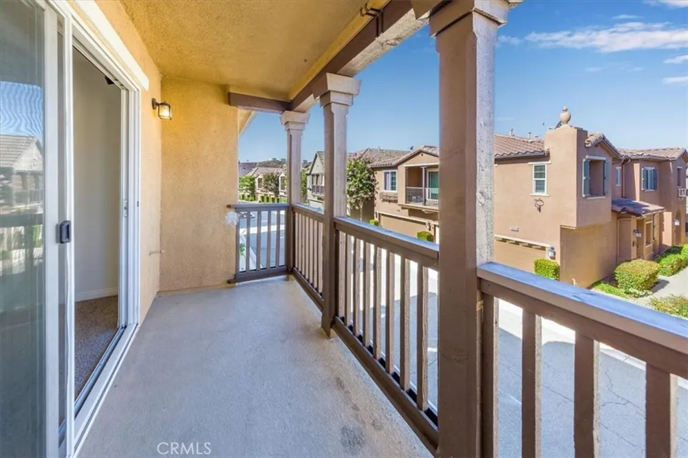 28440 Mirabelle Saugus, CA 91350