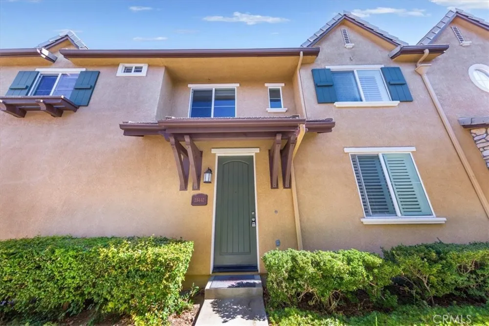 28440 Mirabelle Saugus, CA 91350