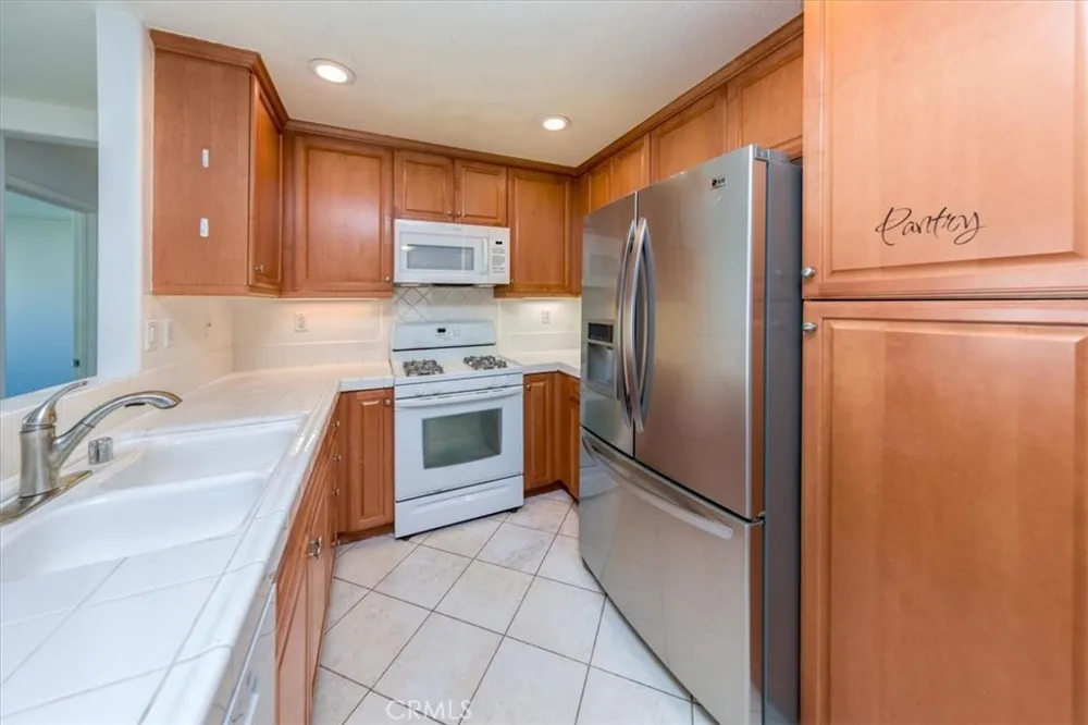 28440 Mirabelle Saugus, CA 91350