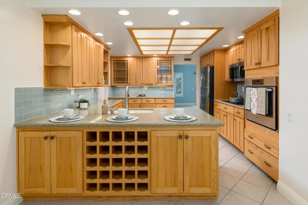 20194 Village 20 Camarillo, CA 93012