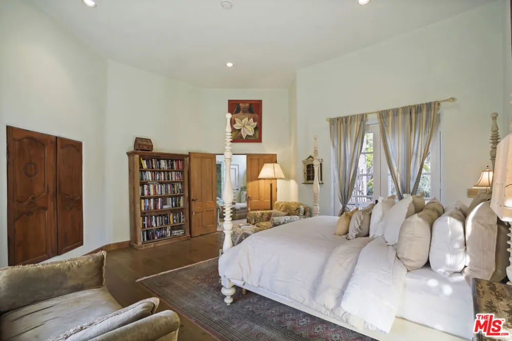 7332 Birdview Avenue Malibu, CA 90265