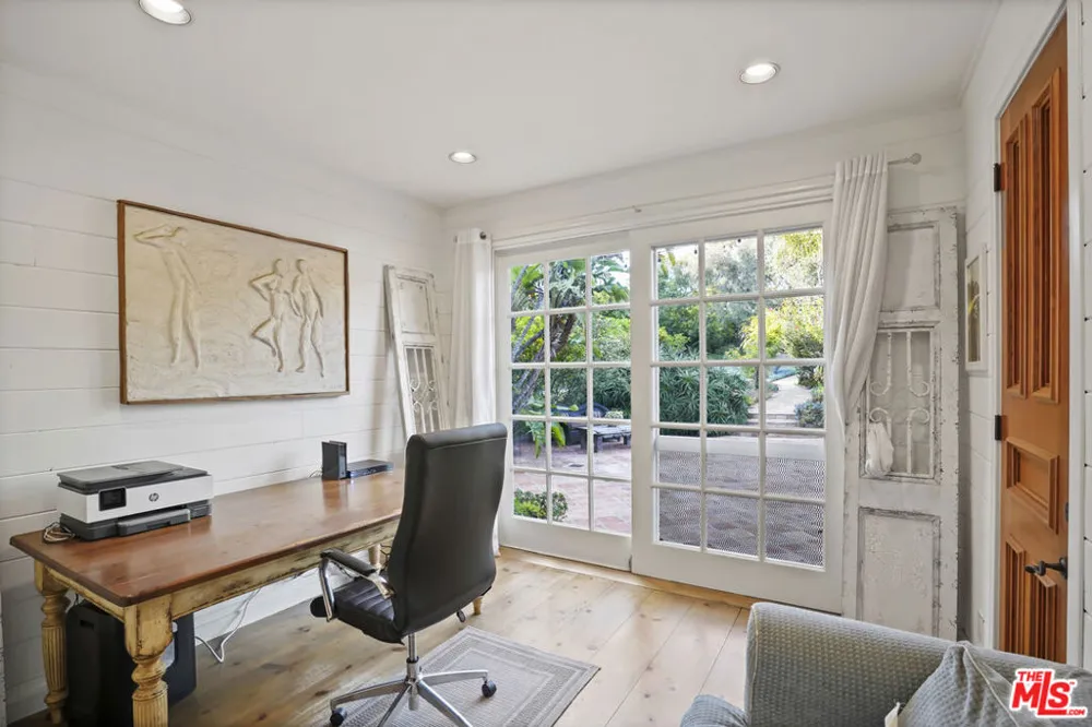 7332 Birdview Avenue Malibu, CA 90265