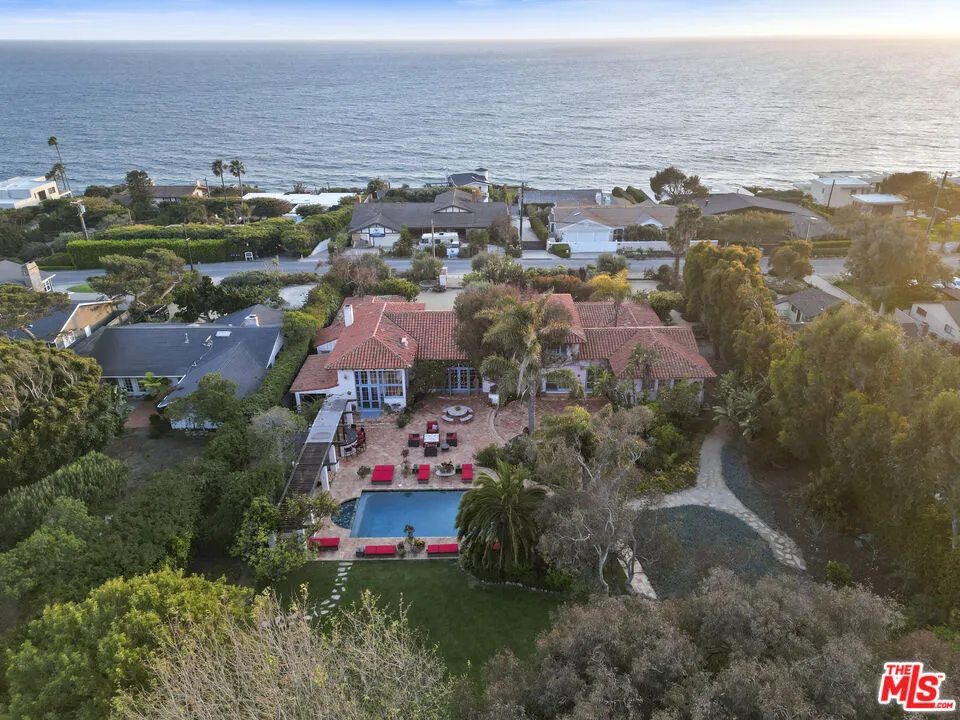 7332 Birdview Avenue Malibu, CA 90265