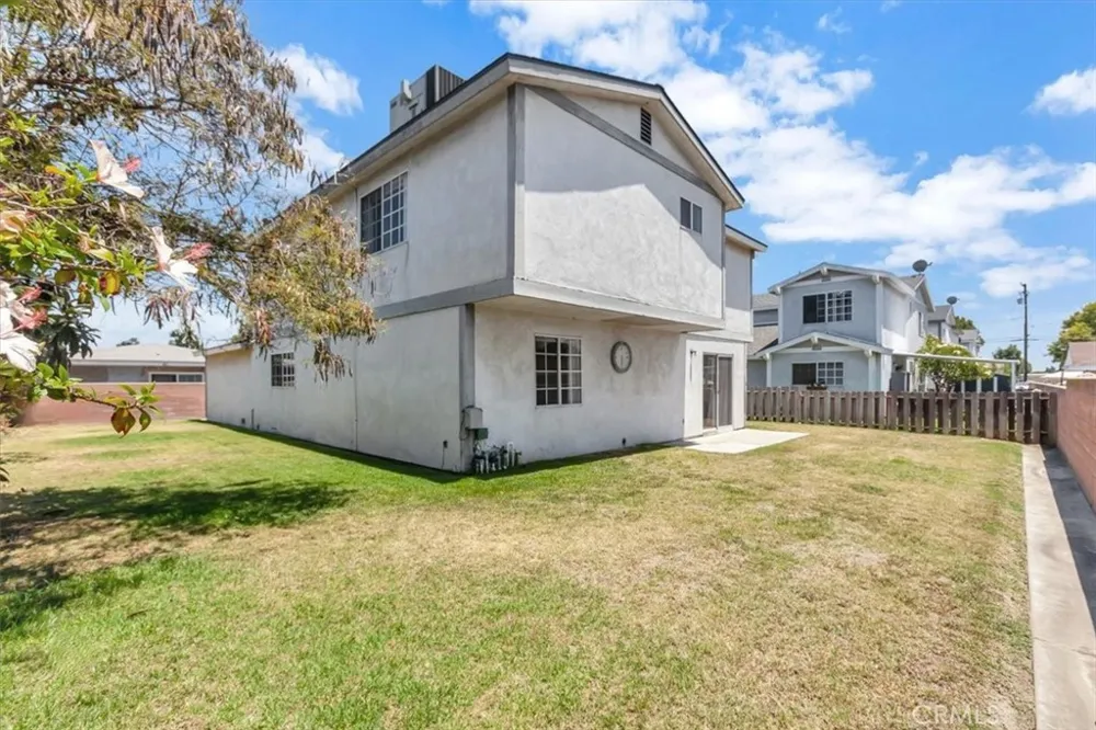 12725 Barlin Avenue Downey, CA 90242
