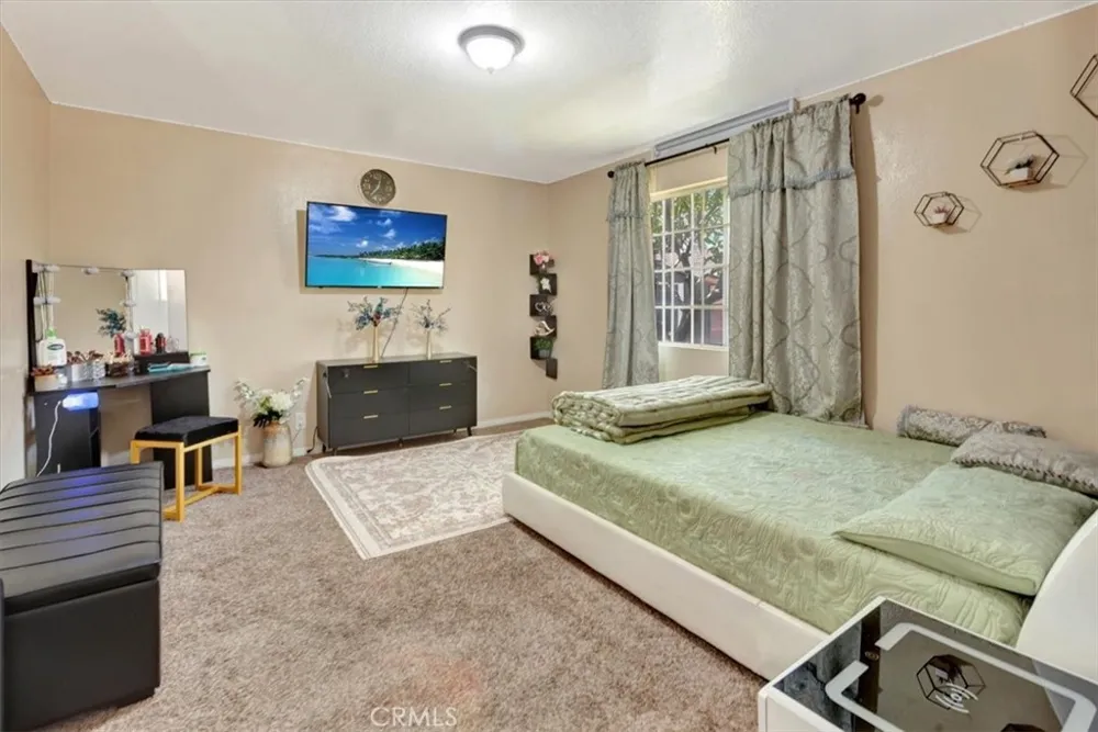12725 Barlin Avenue Downey, CA 90242