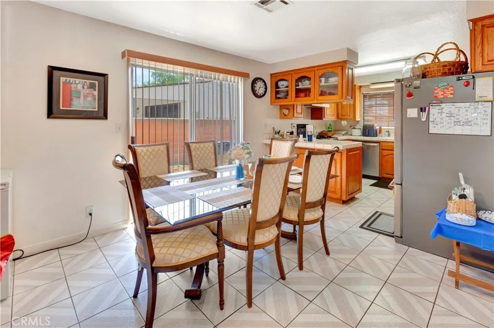 12725 Barlin Avenue Downey, CA 90242