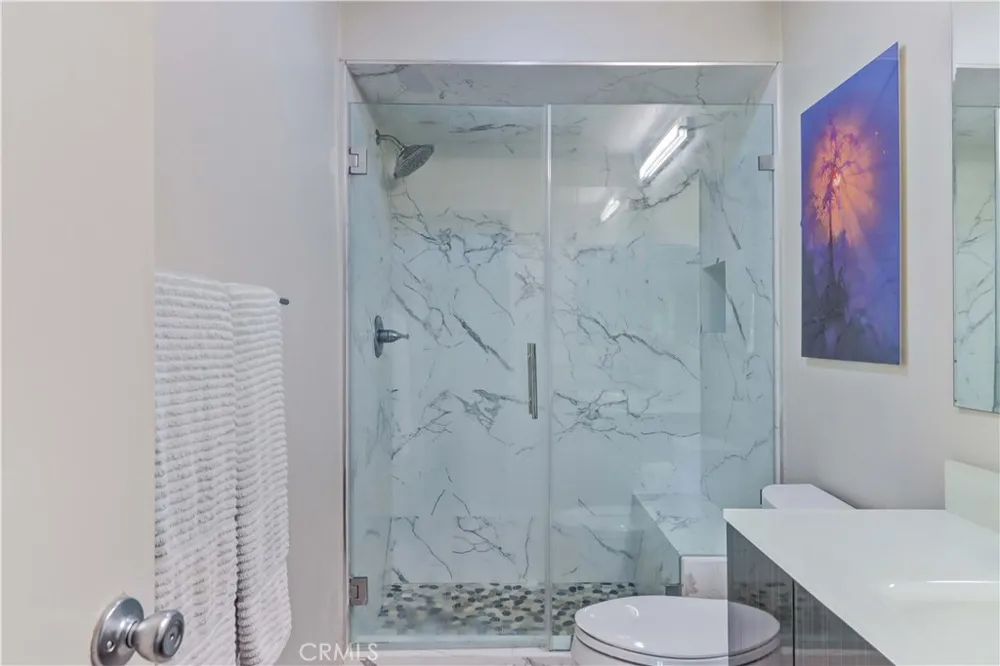 576 Bellflower Boulevard #303 Long Beach, CA 90814