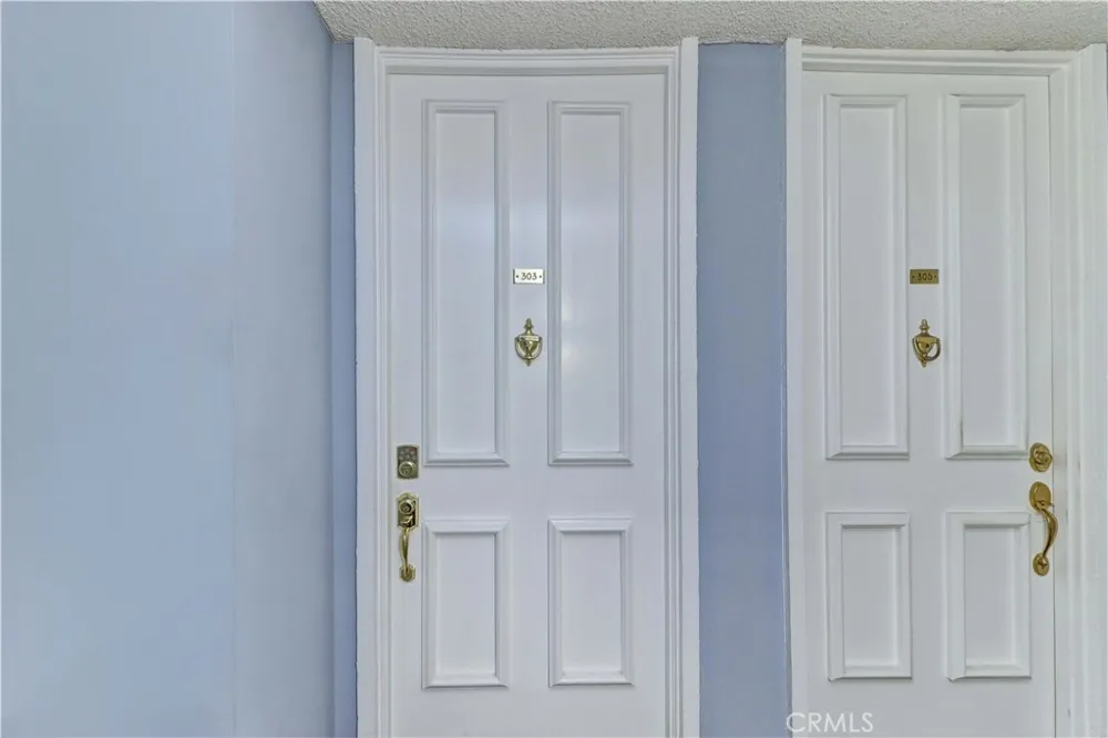576 Bellflower Boulevard #303 Long Beach, CA 90814