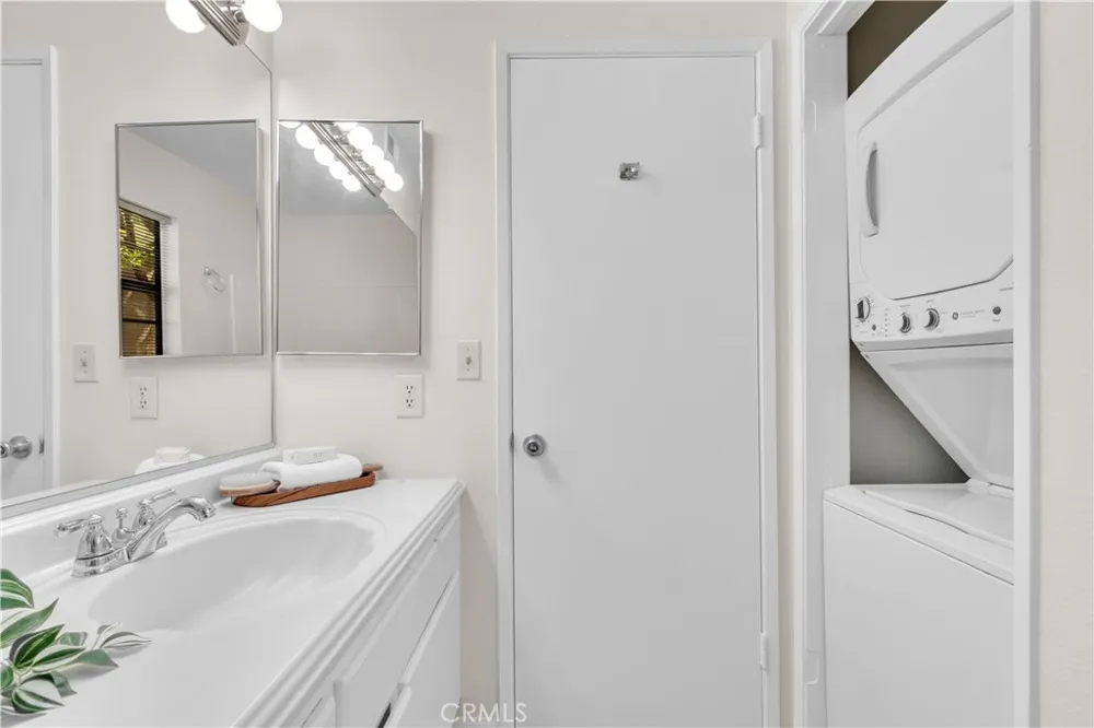 1048 Calle Del Cerro #501 San Clemente, CA 92672