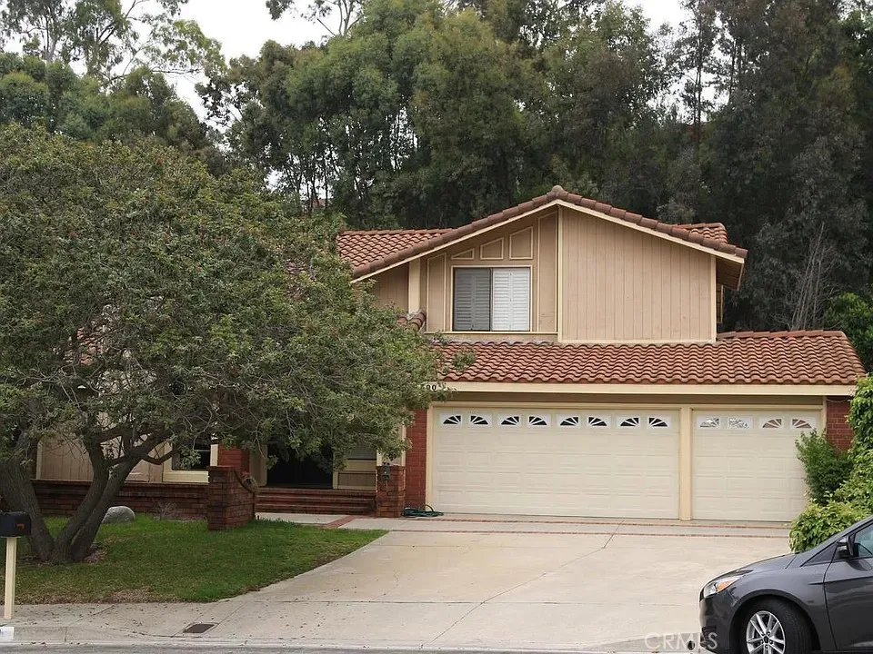 2300 Remora Rowland Heights, CA 91748