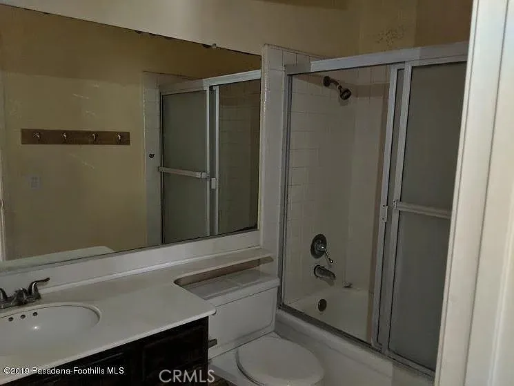2300 Remora Rowland Heights, CA 91748