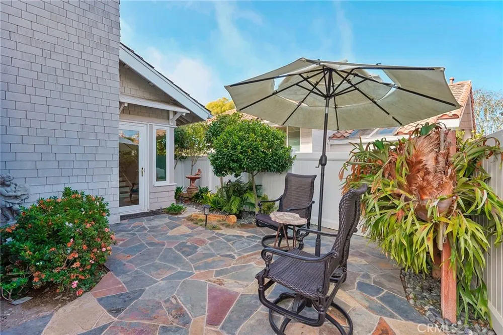 27 Mela Lane Rancho Palos Verdes, CA 90275