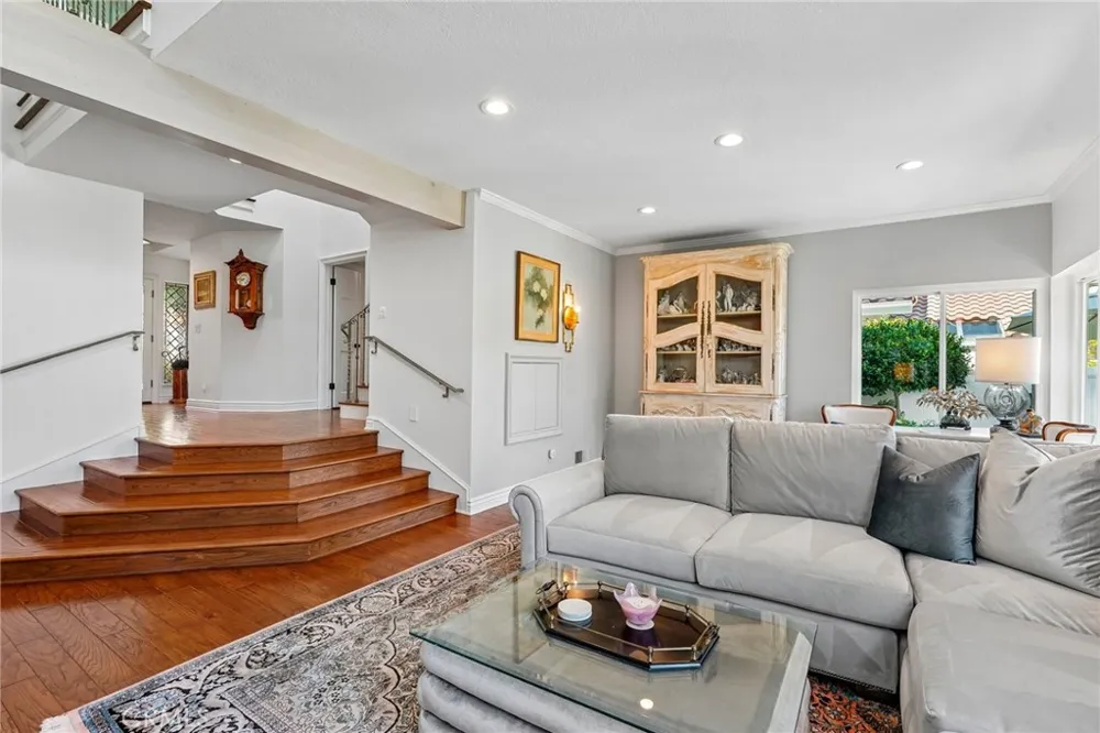27 Mela Lane Rancho Palos Verdes, CA 90275