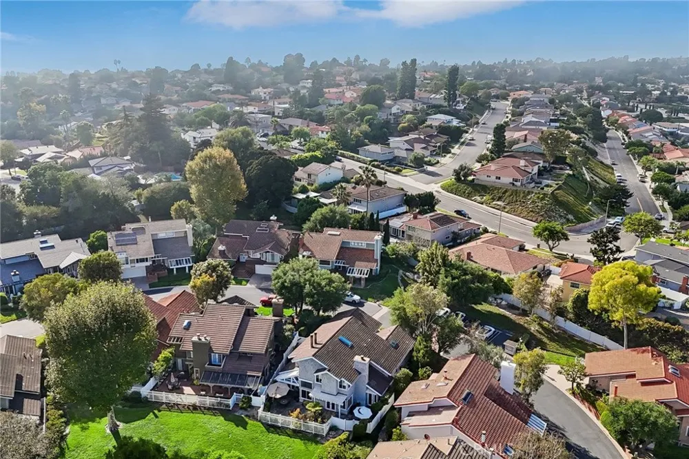 27 Mela Lane Rancho Palos Verdes, CA 90275