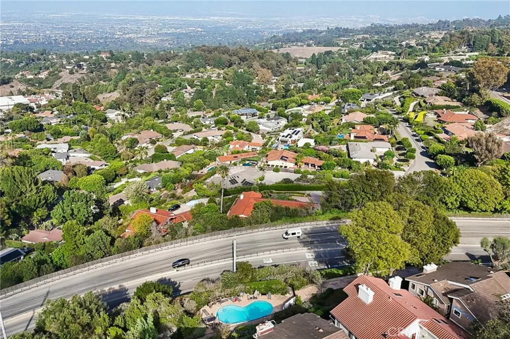 27 Mela Lane Rancho Palos Verdes, CA 90275