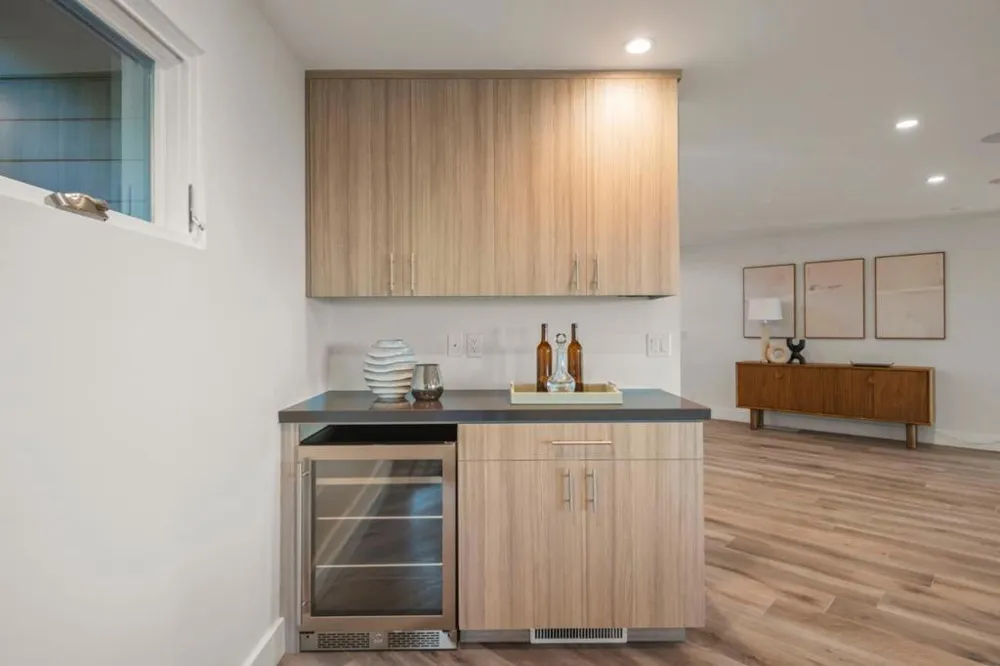 17808 Tourney Road Los Gatos, CA 95030