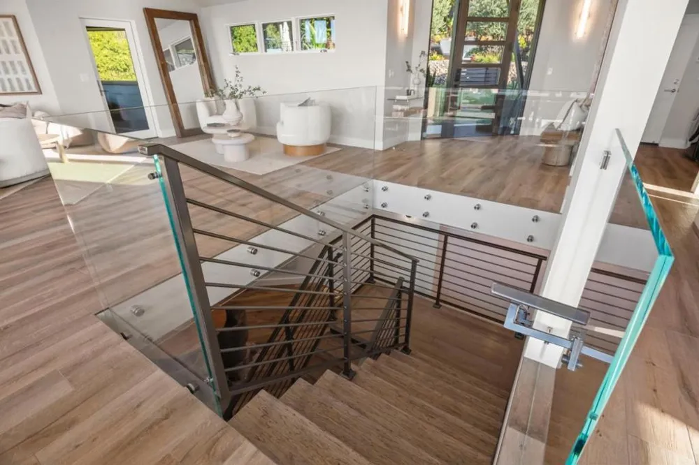 17808 Tourney Road Los Gatos, CA 95030