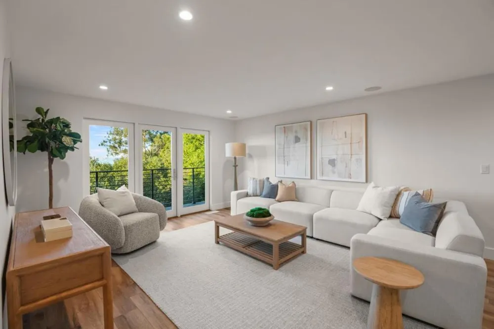 17808 Tourney Road Los Gatos, CA 95030