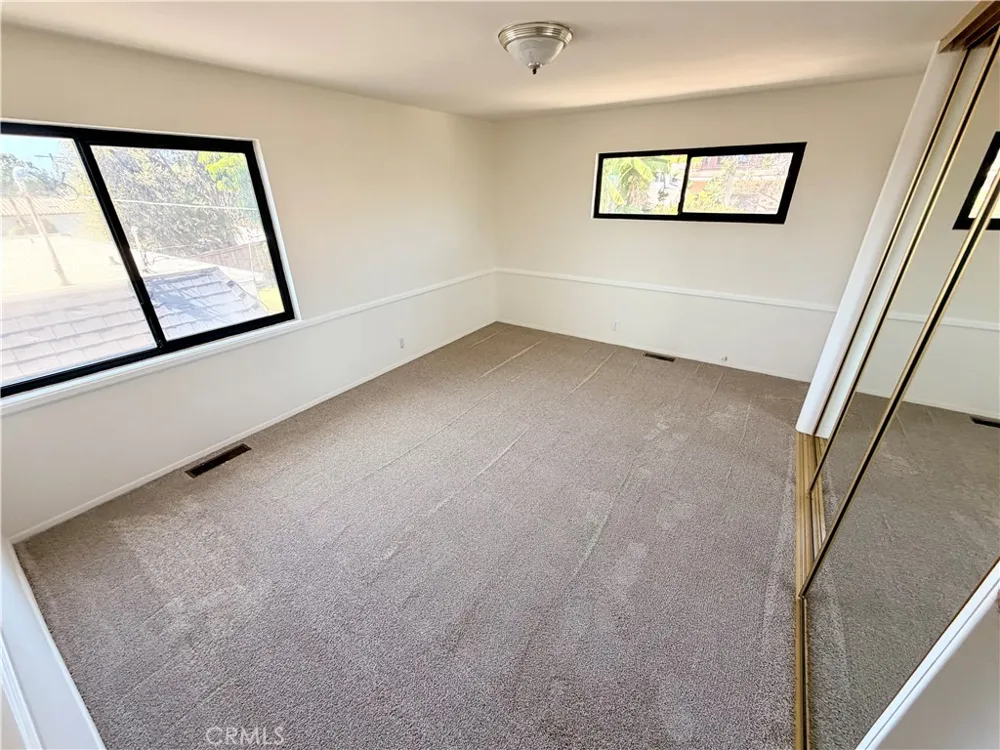 220 W Avenida Cordoba San Clemente, CA 92672