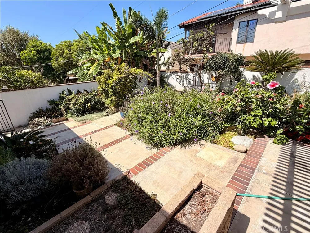 220 W Avenida Cordoba San Clemente, CA 92672