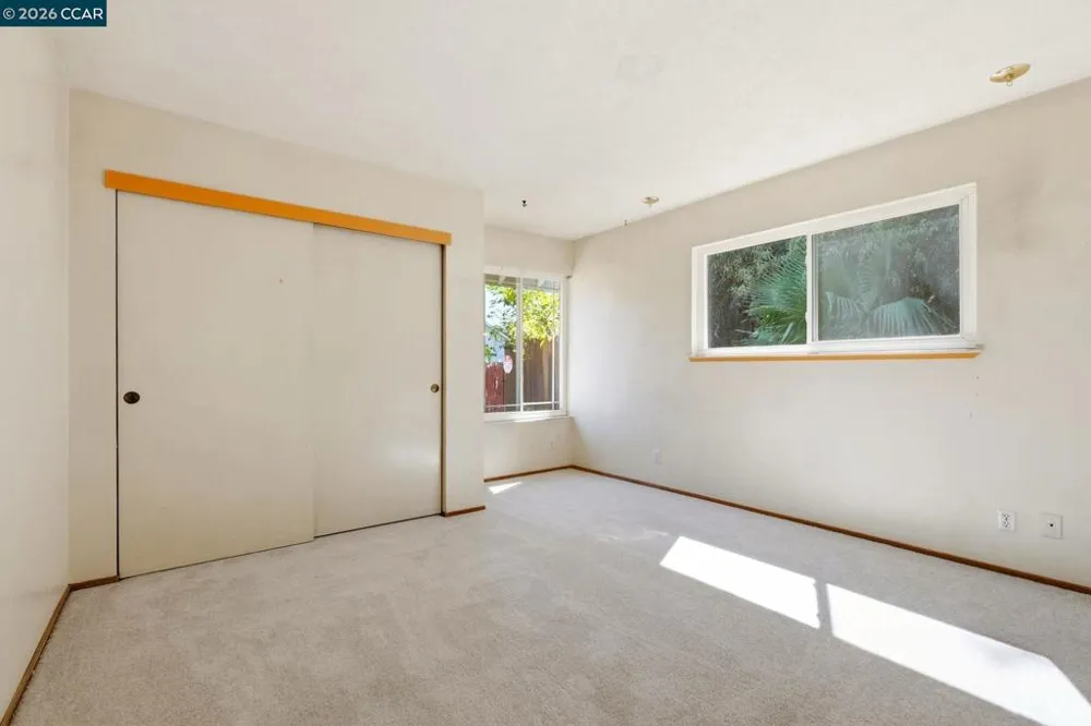 907 Lyon Ct Concord, CA 94518