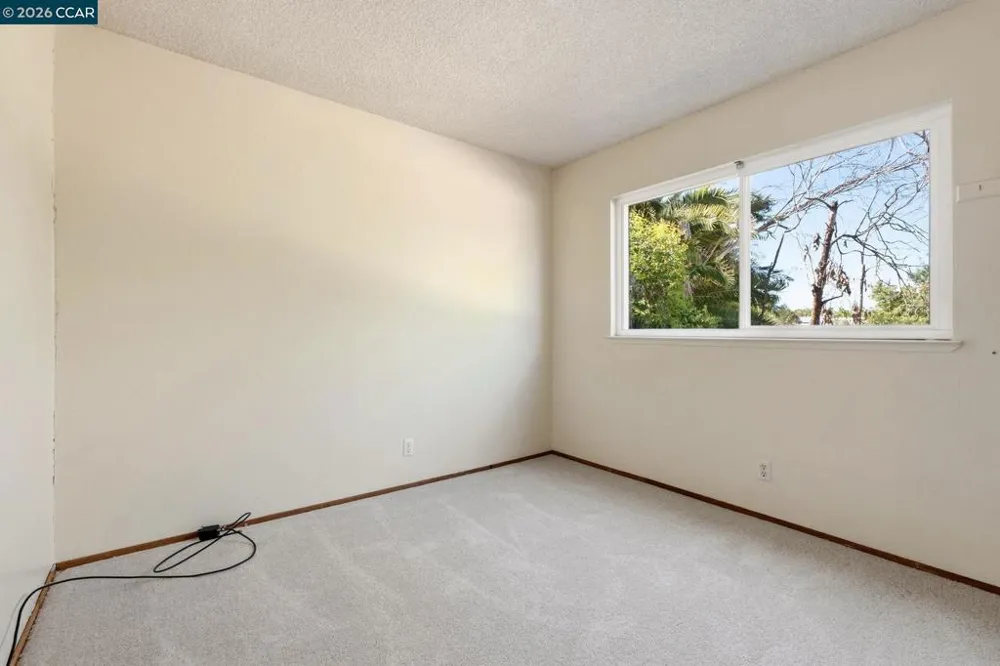 907 Lyon Ct Concord, CA 94518