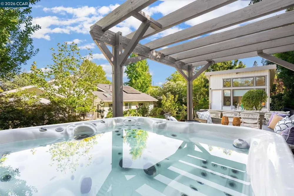 2643 Buena Vista Ave Walnut Creek, CA 94597