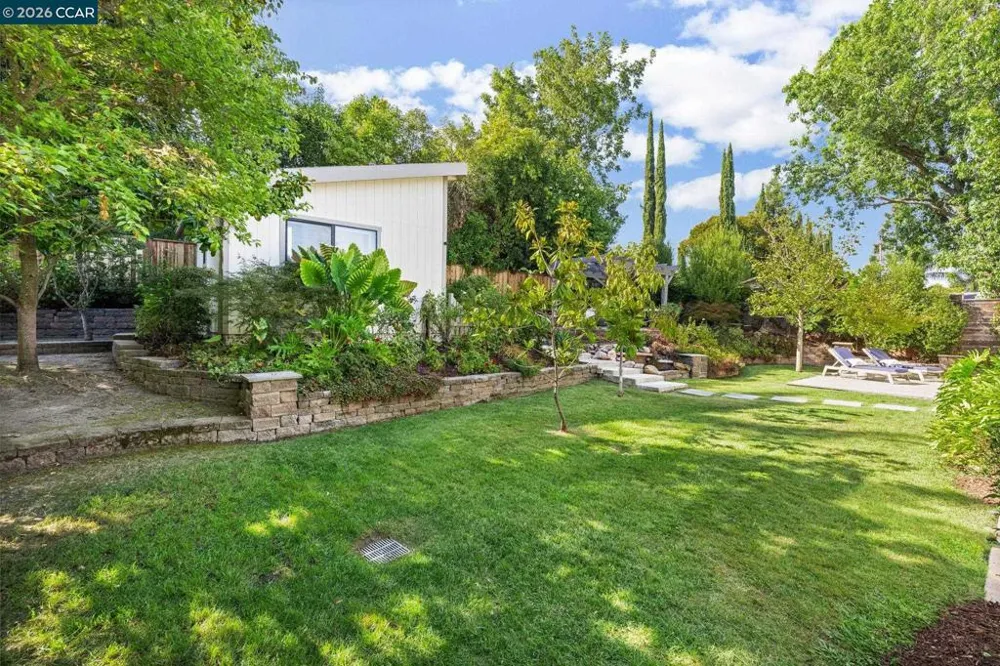 2643 Buena Vista Ave Walnut Creek, CA 94597