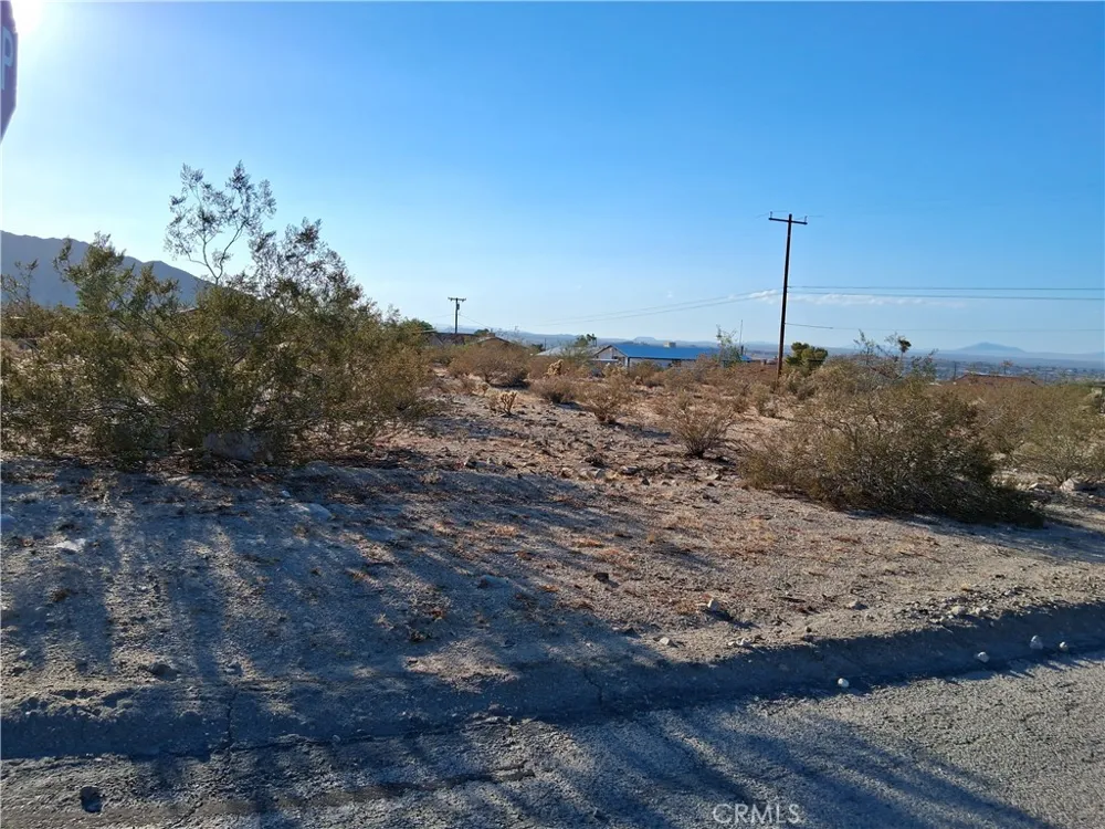 111 Morning Dr. 29 Palms, CA 92277
