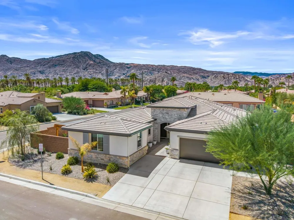 57895 Pasatiempo Court La Quinta, CA 92253