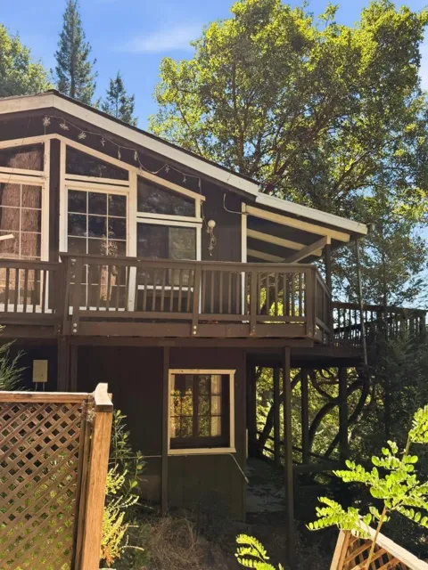 323 Tipping Way
