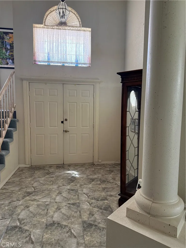 20404 Half Moon Court Apple Valley, CA 92308
