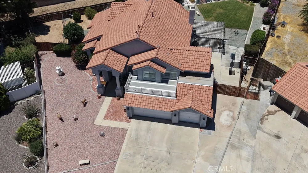 20404 Half Moon Court Apple Valley, CA 92308