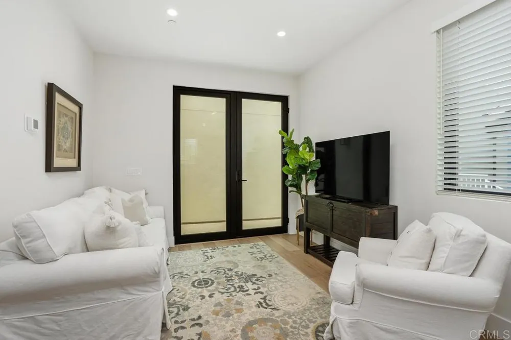 1756 Whaley Street Oceanside, CA 92056