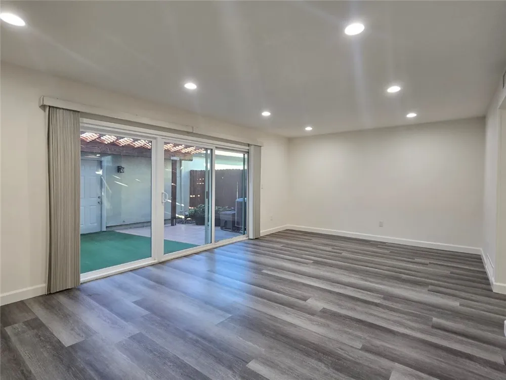 5475 Cajon Buena Park, CA 90621