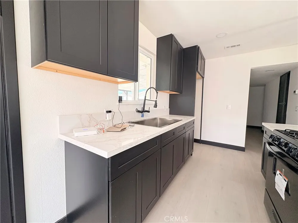 408 Langhorn Lancaster, CA 93535