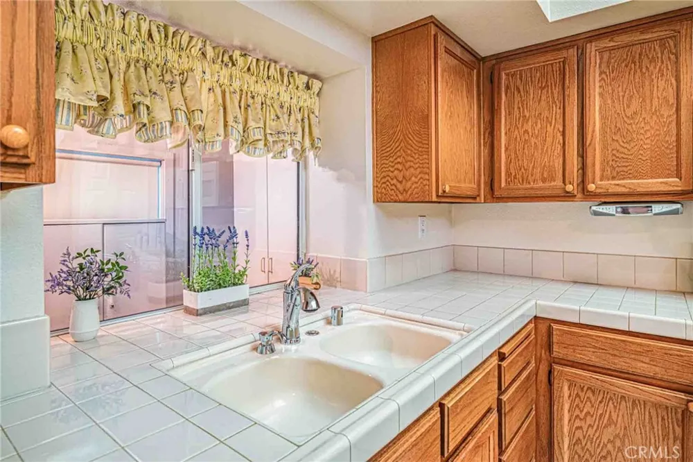 29386 Lake Forest Sun City, CA 92586