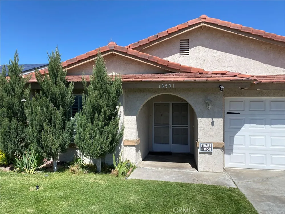 13501 Driftwood Drive Victorville, CA 92395