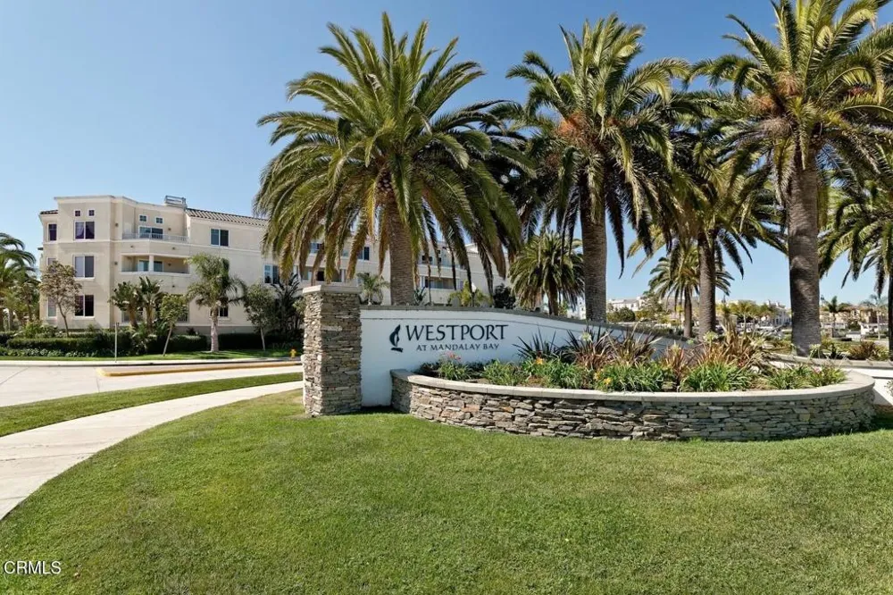 4268 Tradewinds Drive Oxnard, CA 93035
